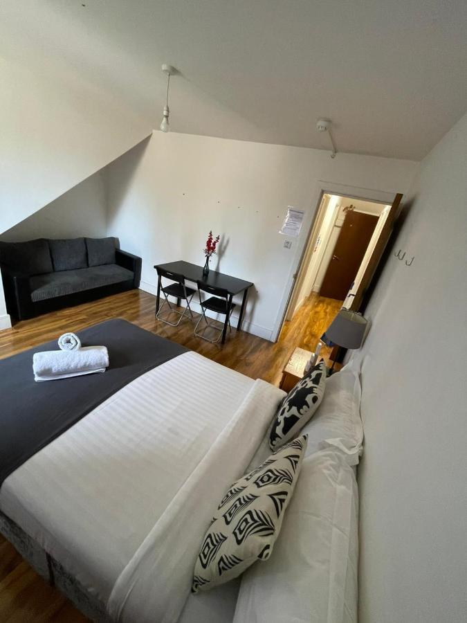 Sw16 Norbury Guesthouse Londres Exterior foto