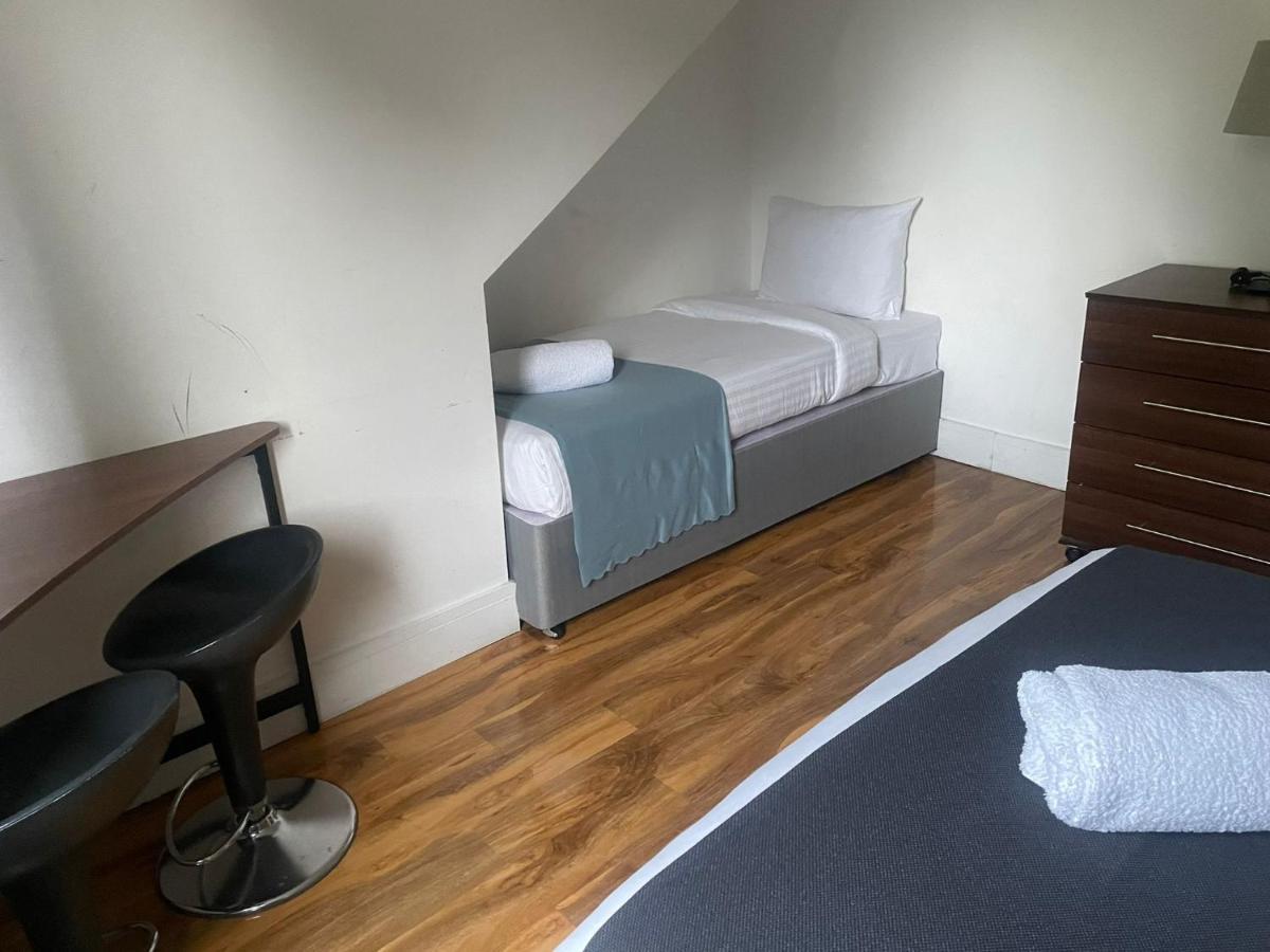 Sw16 Norbury Guesthouse Londres Exterior foto